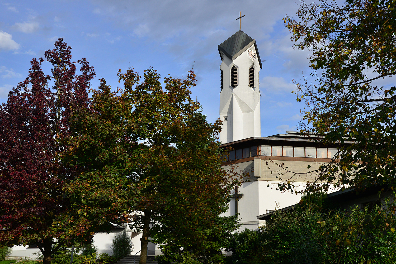 Kirchen Hohenems - St Konrad - Karlskapelle - Friedhofskapelle - St Karl auﬂen